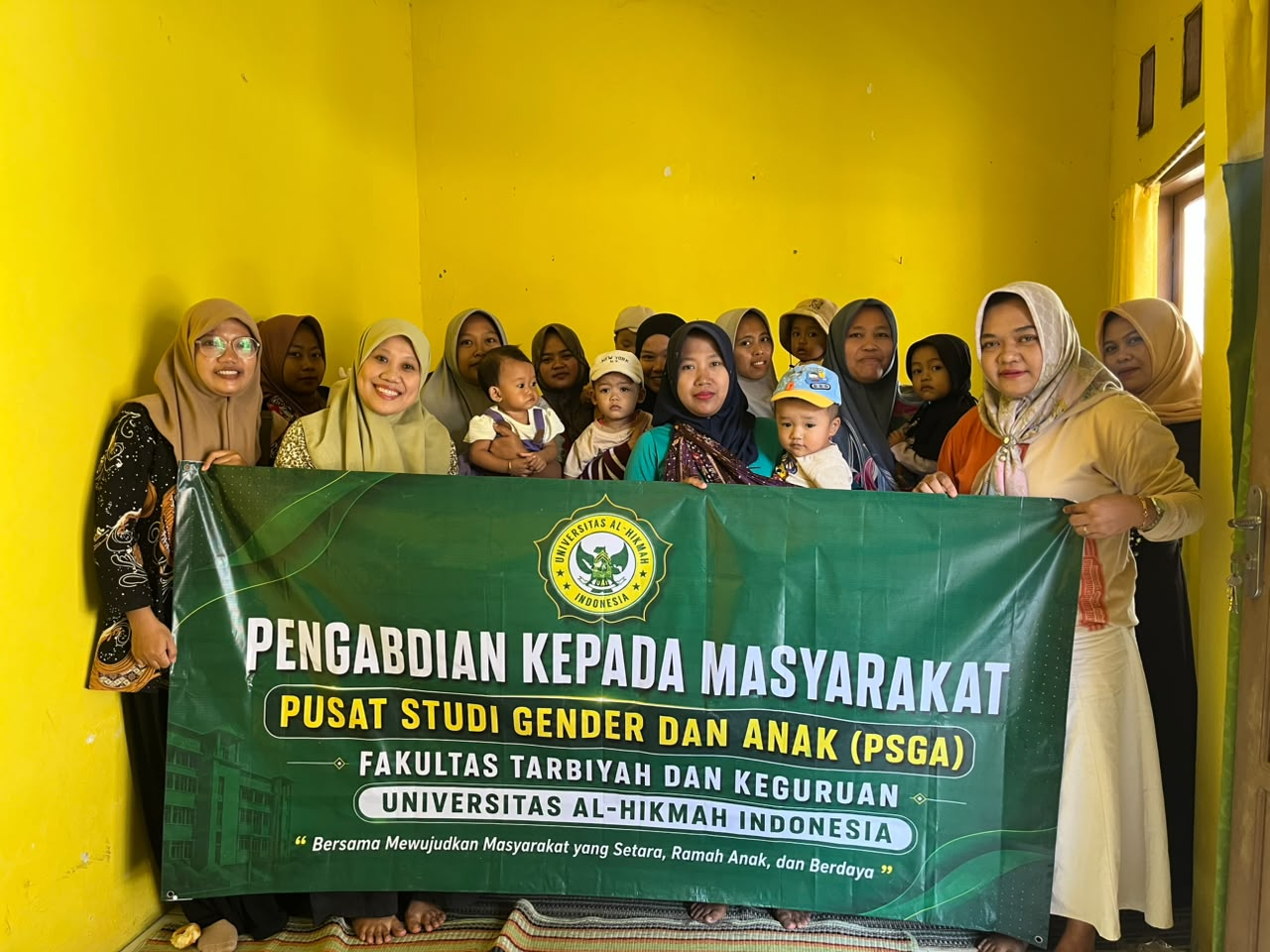 PSGA Universitas Al-Hikmah Indonesia dan Puskesmas Singgahan Kolaborasi Edukasi dalam Kelas Ibu dan Balita di Desa Tingkis